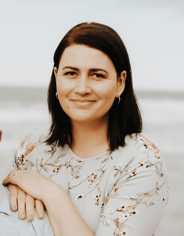 Melanie_Riwai-Couch.png